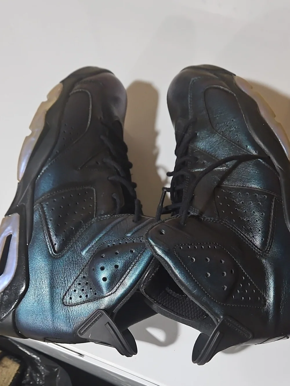 Jordan Chameleon Mens High-Top Basketball Shoes with Subtle Blue Sheen